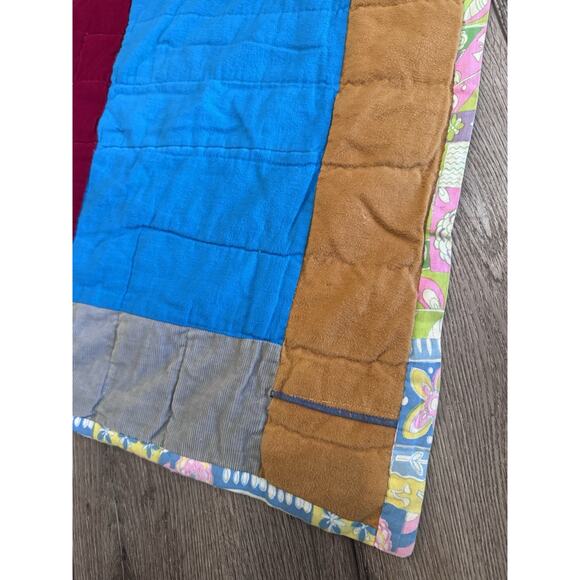 Handmade Quilt Approx 51”x 80” - Picture 3 of 12